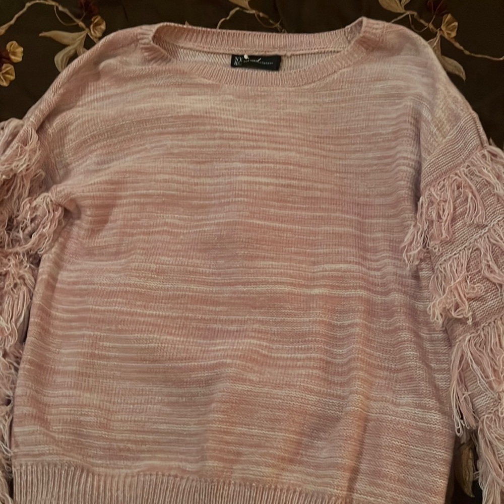 NEW YORK AND COMPANY sweater